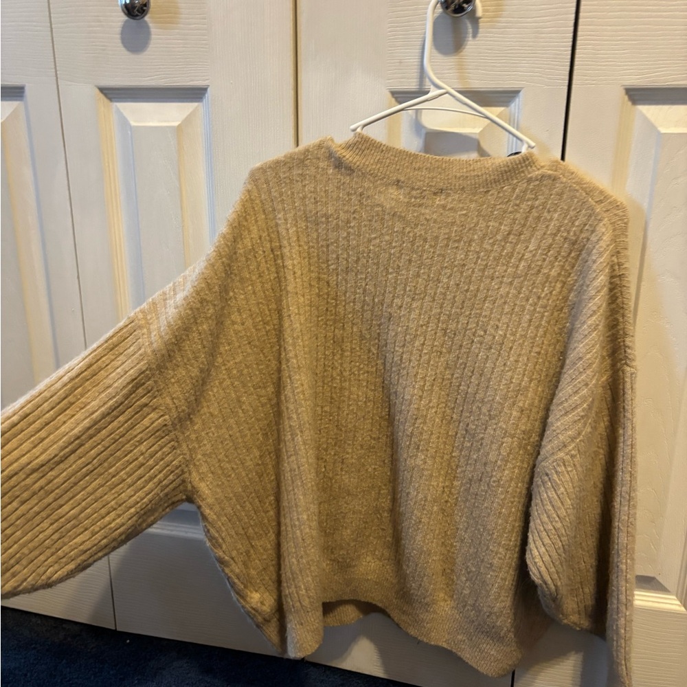 H&M Taupe Ribbed Cardigan - Picture 2 of 4